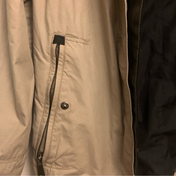 L’atelier nylon trench coat beige with black nylon lining worn once XS - Picture 9 of 13